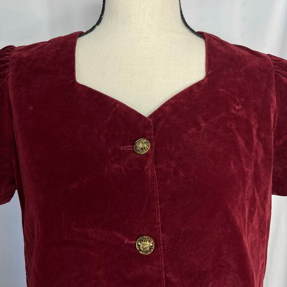 Adorable Vintage Velvet Top - Picture 4 of 8